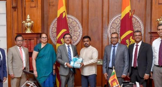 CBSL Presents 2025 Economic Review to President